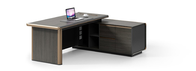 班臺(tái)后視圖