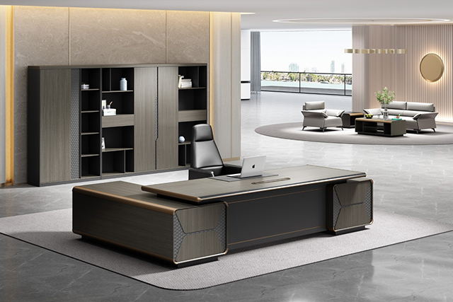 班臺(tái)側(cè)視圖